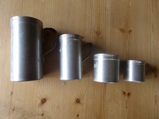 KONVOLUT  Uralte Meßbecher