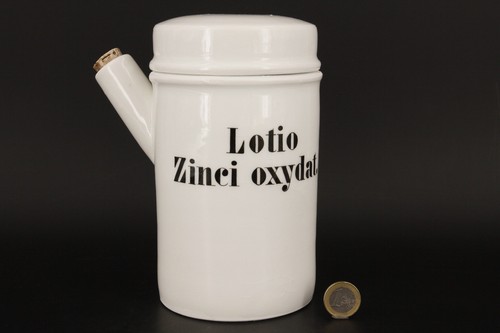 Altes apotheken gefäß kruke - gefäß,