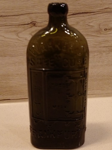 Green glass 1880s - green,
