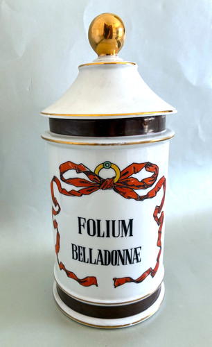 Apothekergefäß aus porzellan - apothekergefäß,