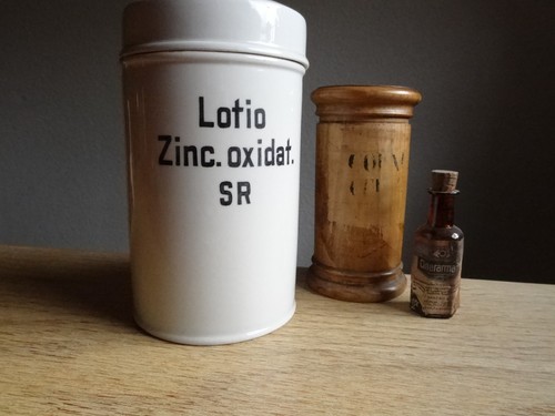 Altes großes apotheker - altes,