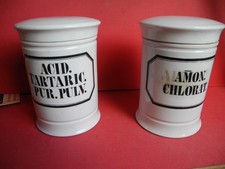 2 alte Apotheker Gefäße aus