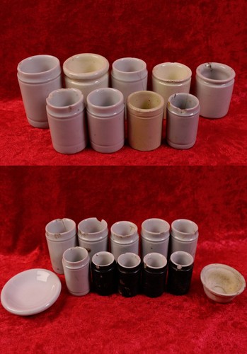 Alte apothekergefässe vor - alte,