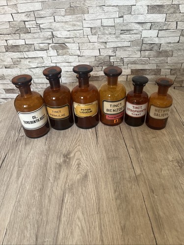 Apothekerflaschen mit etikett - apothekerflaschen,