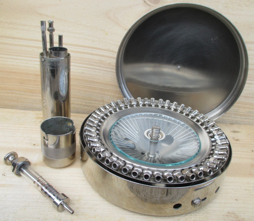 Alte glaskolbenspritze mit box - alte,