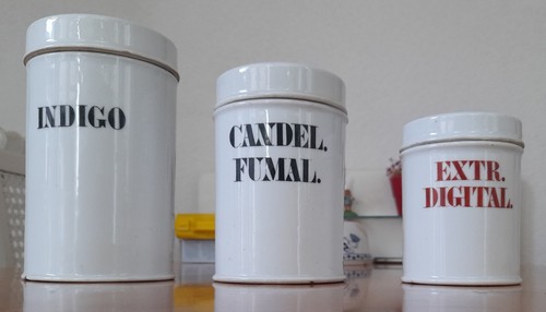 Konvolut apothekengefässe mit - konvolut,